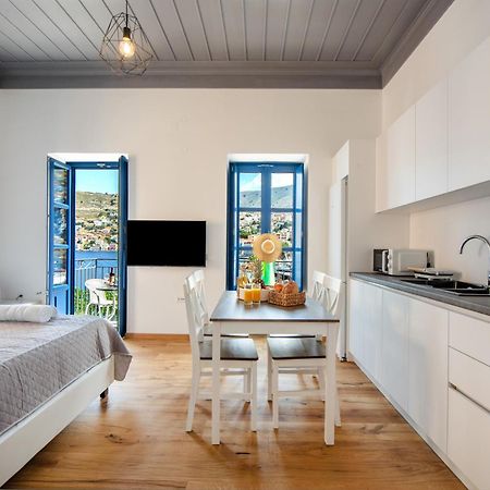 סימי Porto Harani Seaside Apartments מראה חיצוני תמונה