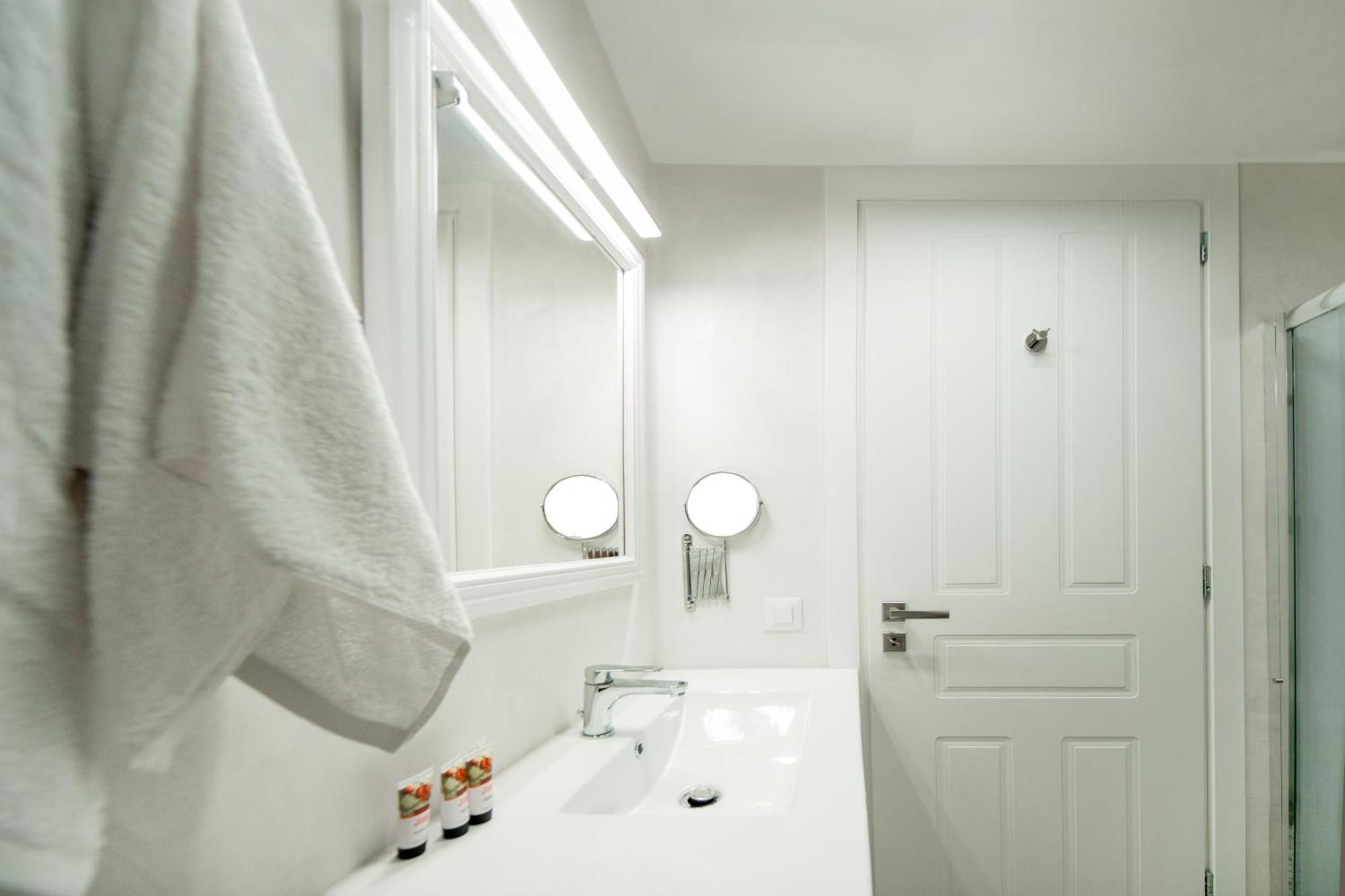 סימי Porto Harani Seaside Apartments מראה חיצוני תמונה