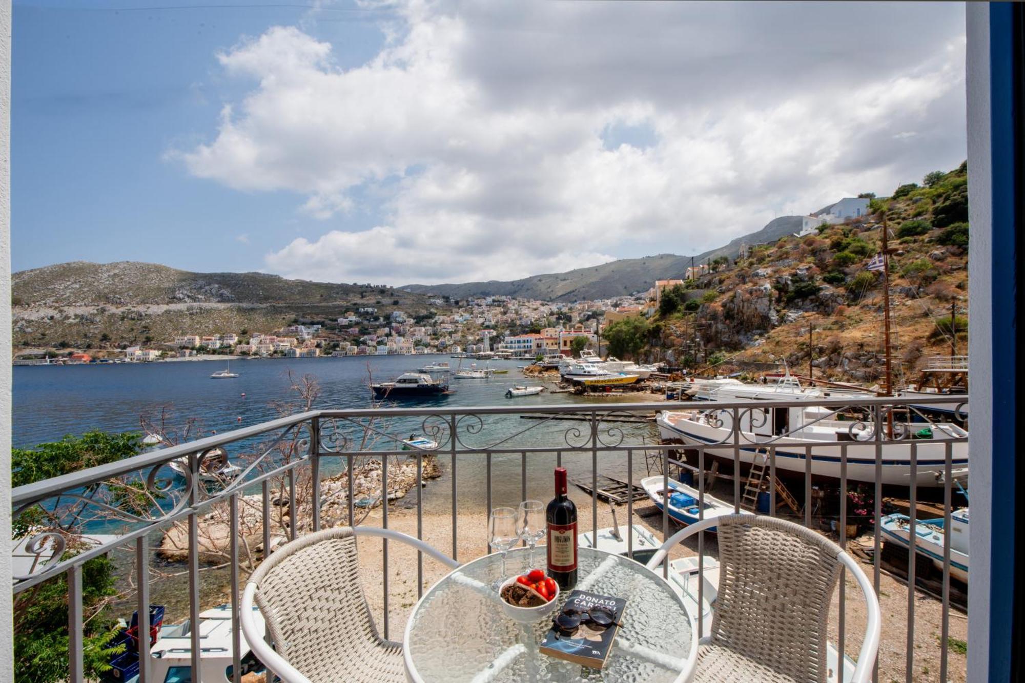 סימי Porto Harani Seaside Apartments מראה חיצוני תמונה